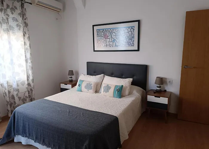 Apartment Confortable * La Marina De